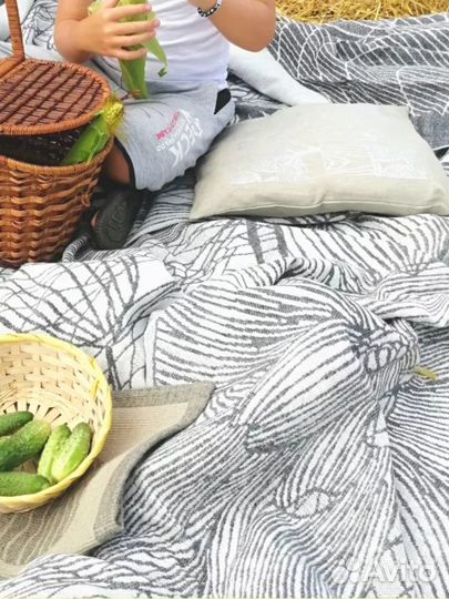 Покрывало льняное новое