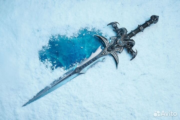 Меч Фростморн (Frostmourne) Ледяная скорбь Варкраф