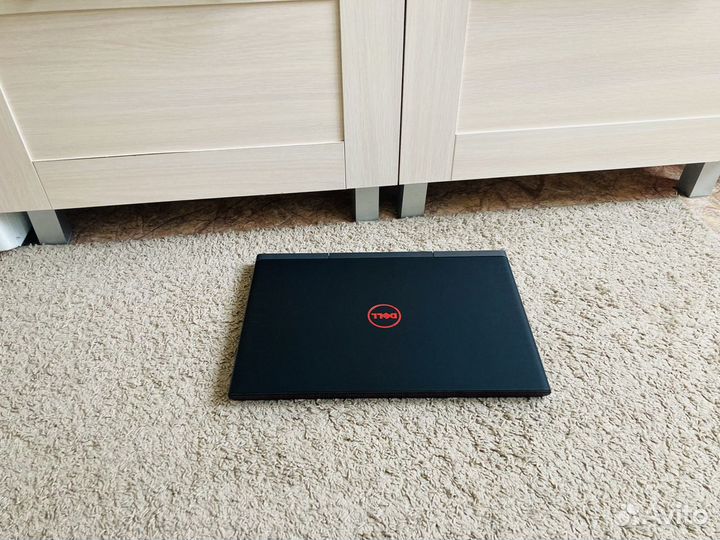 Dell i5 7th/8GB/SSD+HDD/GeForce GTX 1050 4GB/IPS F