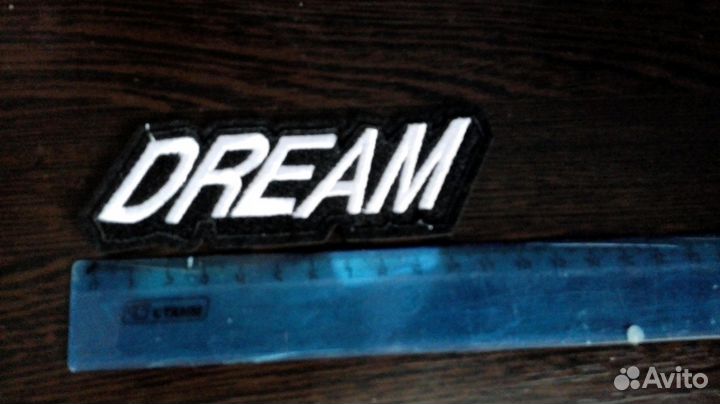 Наклейка на одежду