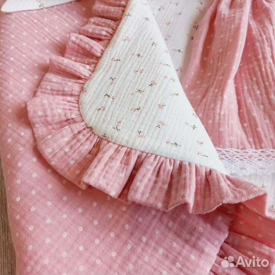 Платье и конверт из муслина Новый