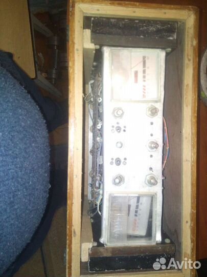 Наверно усилитель времён СССР