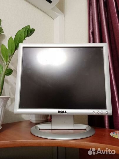 Монитор Dell для компьютера