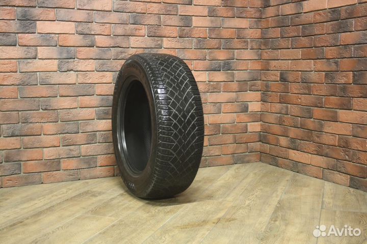 Continental ContiVikingContact 7 235/60 R18
