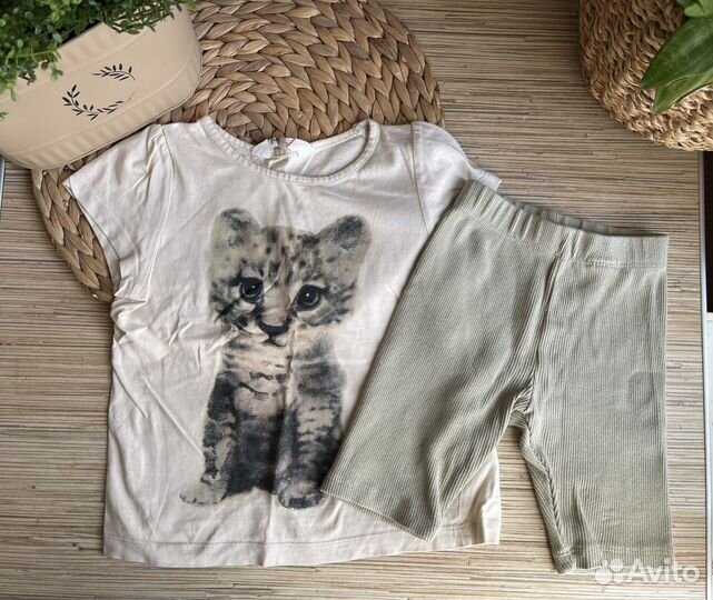 Одежда для девочки на 2-4 года