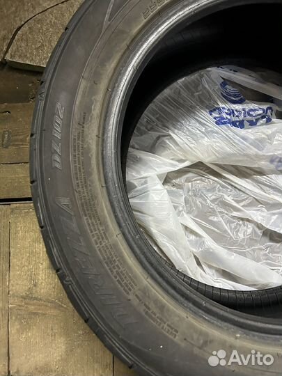 Dunlop Direzza DZ102 235/55 R17