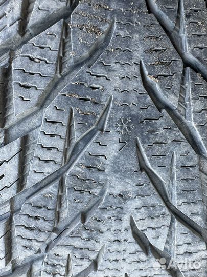 Nokian Tyres Hakkapeliitta R3 205/60 R16