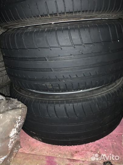 Triangle EffeXSport TH202 235/35 R19