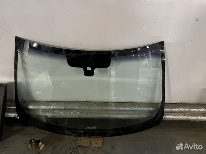 Лобовое стекло KMK Glass Range Rover Sport L494