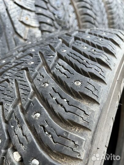 Nokian Tyres Hakkapeliitta 8 205/65 R16 99T