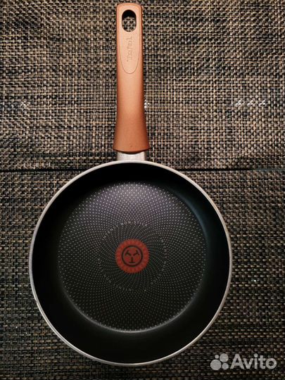Сковорода Tefal 26 см