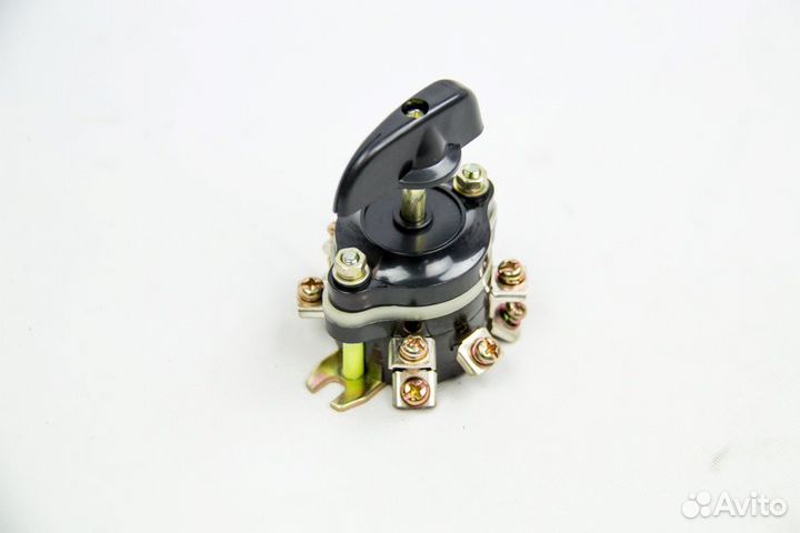 Переключатель направления движения электроквадроци