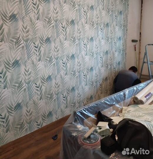 Поклейка обоев от пары мастеров