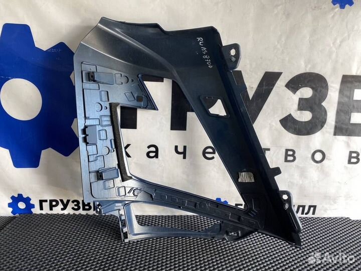 Окантовка левой фары Volvo FM5 84407515