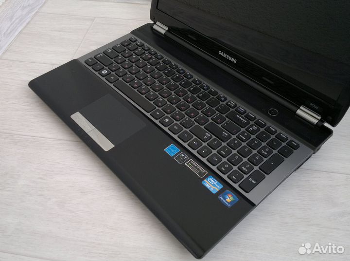 Samsung (Core i5-2430M, nVidia 540M-2Gb, SSD, 6Gb)