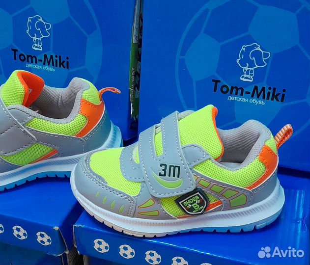 Tom.miki,кроссовки новые, р.22,22(14см)