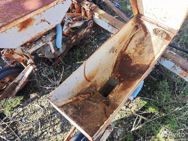 Сеялка точного высева ств-12