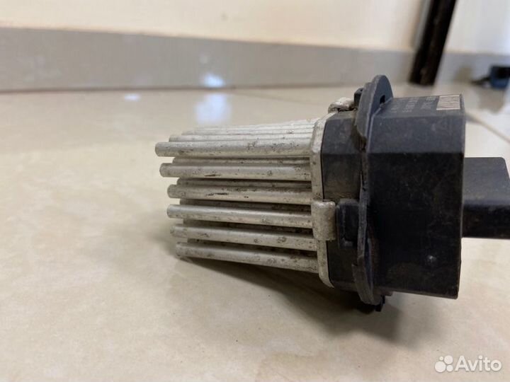 Резистор печки Peugeot 307 хетчбек NFU10FX6qpsa