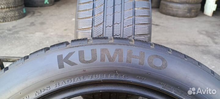 Kumho I'Zen KW27 245/45 R18 и 275/40 R18