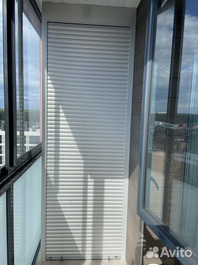 Шкаф с рольставнями на балкон любые размеры