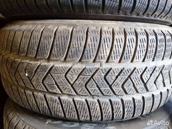 Pirelli Scorpion Winter 255/55 R18