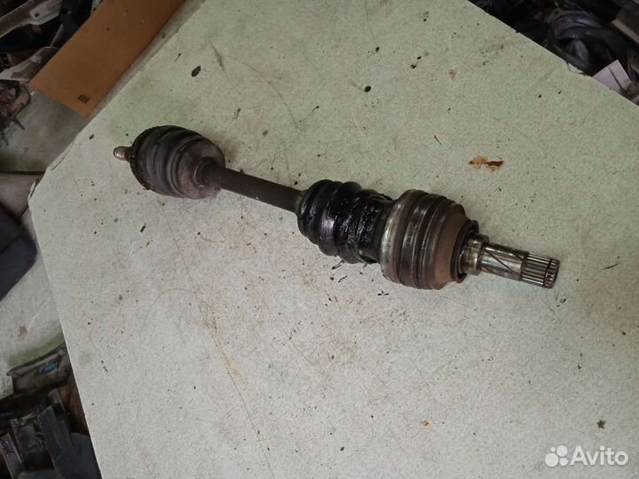 Привод левый Opel Vectra A Опель вектра а