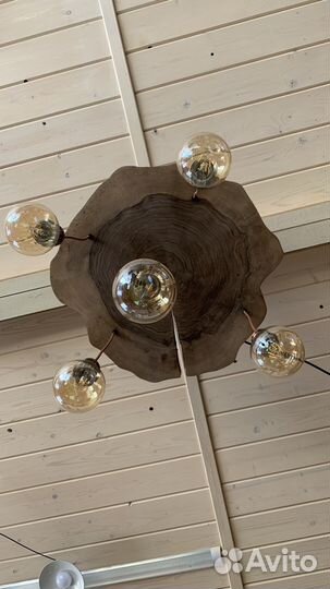 Люстра из дерева в стиле лофт