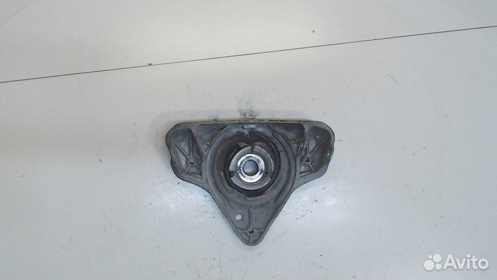 Опора амортизатора верхняя Audi A4 (B6), 2004