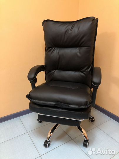 Компьютерное кресло офисное с функцией массажа