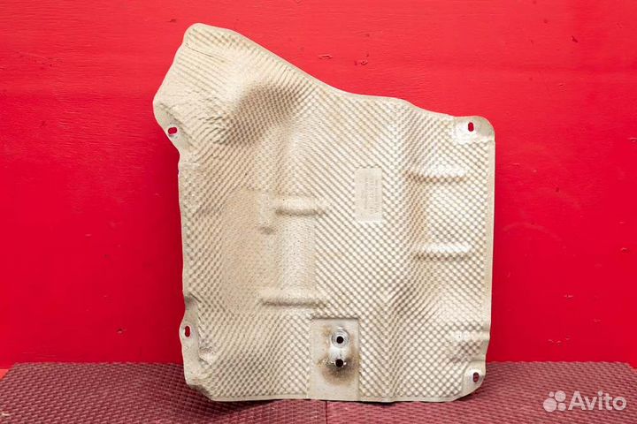 Тепловой экран Audi A6 C7 chva 2013