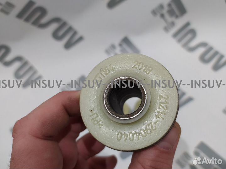 Сайлентблок нижнего рычага 21214 2123 полиуретан