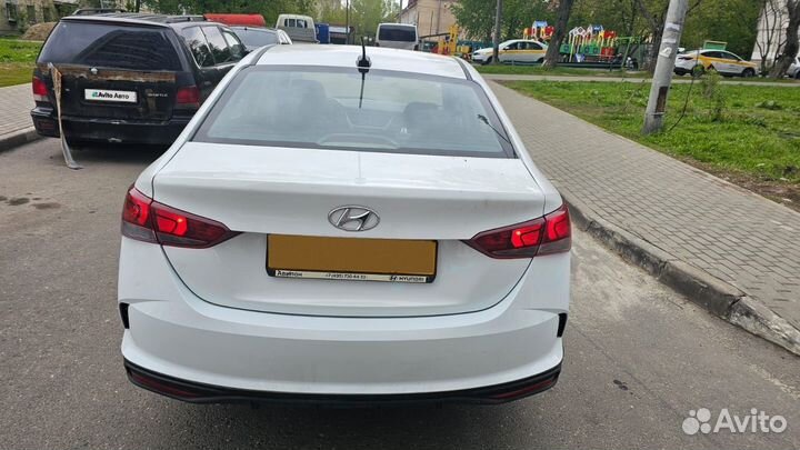 Hyundai Solaris 1.6 AT, 2021, 178 000 км