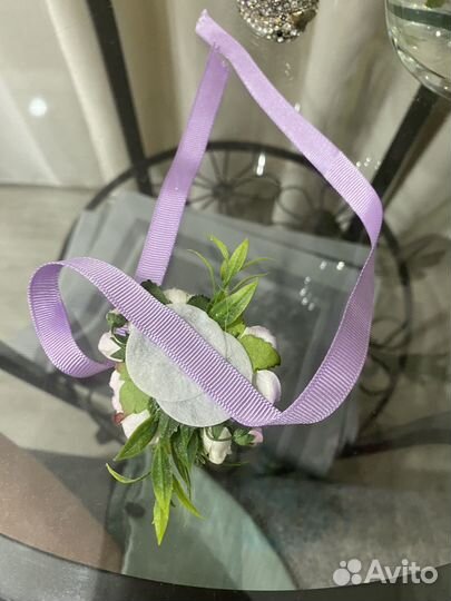 Бутоньерка на выпускной, на праздник