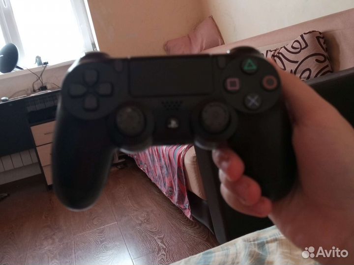 Sony PS4 геймпад