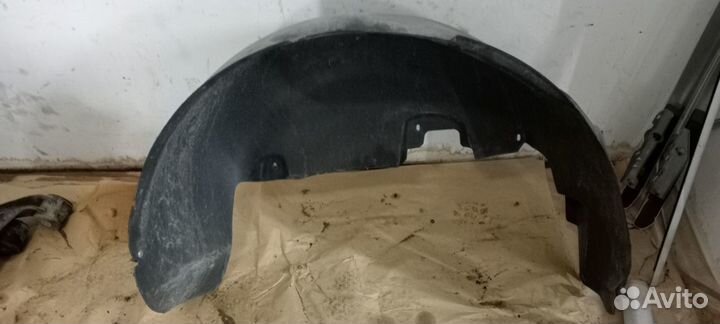 Подкрылки Каен Таурег Q7 2002-2010