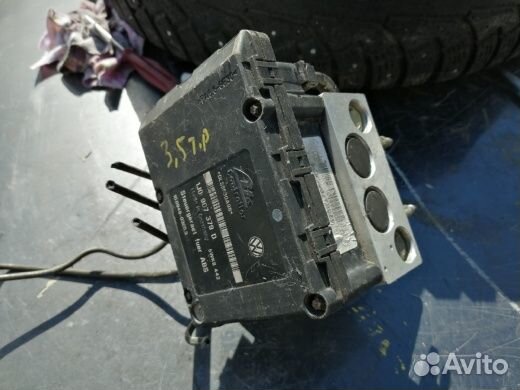 Блок ABS 1J0 907 379 D