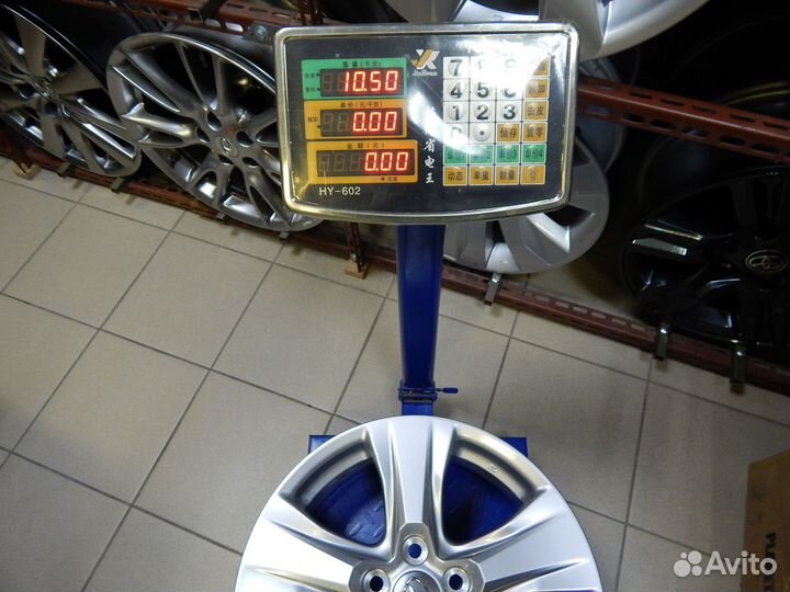 6758 Оригинал Toyota RAV4 R17 J7 5*114.3 ET35 Б/п