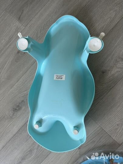 Круг и горка для купания