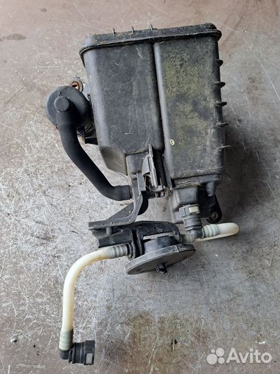 Адсорбер топливный Volkswagen Touareg