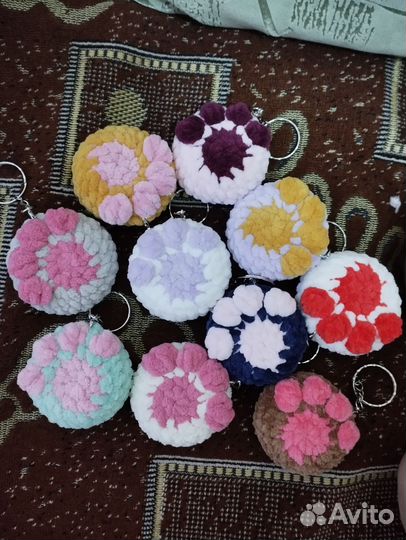 Брелок Лапка