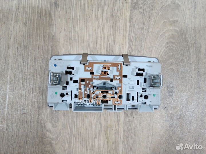 Плафон салонный Chevrolet Cruze