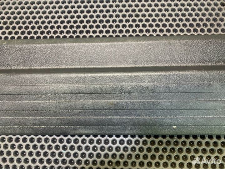 Накладка на порог лев. перед. Toyota Land Cruiser