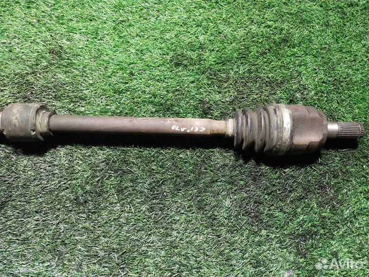 Привод передний правый Kia Cerato