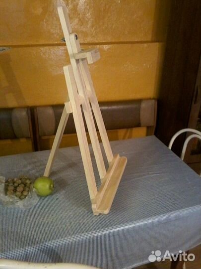 Мольберт настольный