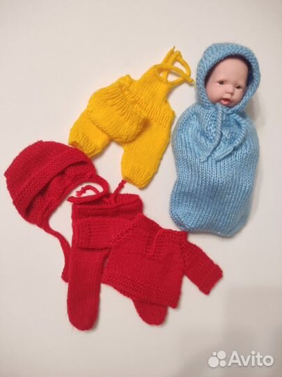 Кукла-пупс с вязаной одеждой