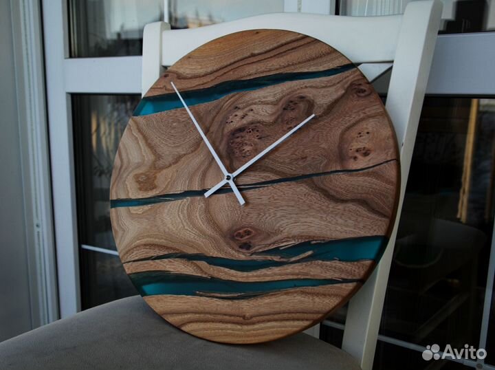 Часы из дерева, часы из массива
