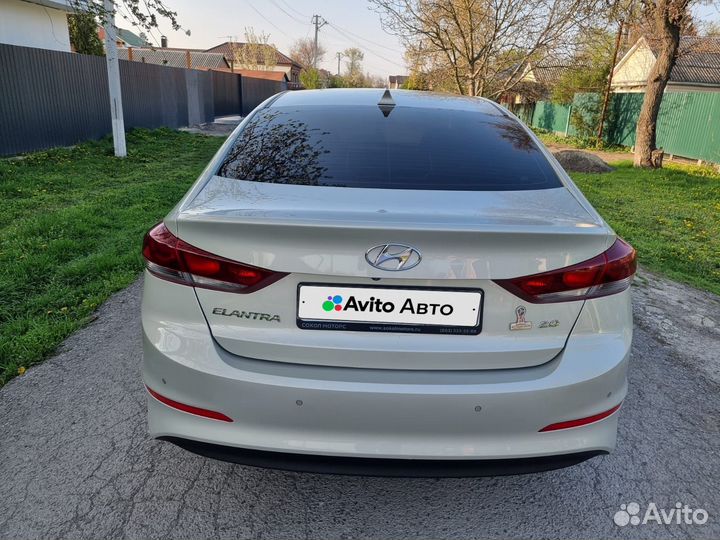 Hyundai Elantra 2.0 AT, 2018, 150 000 км