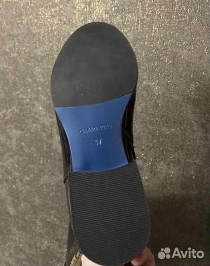 Сапоги женские новые лаковые