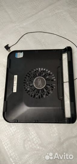 Охлаждающая подставка для ноутбука