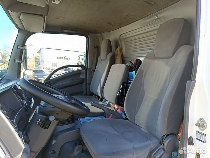 Isuzu NPR75L-H, 2012